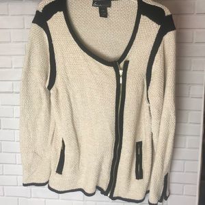 LANE BRYANT ZIP UP SWEATER SZ 22/24